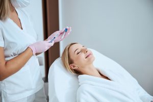 Woman preparing to receive a PRP Injection | Featured Image for the Blog How Does PRP Work from Brisbane Cosmetic Clinic